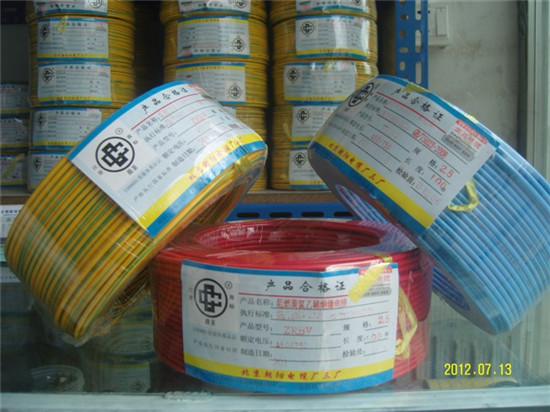 電線(xiàn)電纜應(yīng)用領(lǐng)域擴(kuò)展：新能源、智能家居、電動(dòng)車(chē)的驅(qū)動(dòng)力